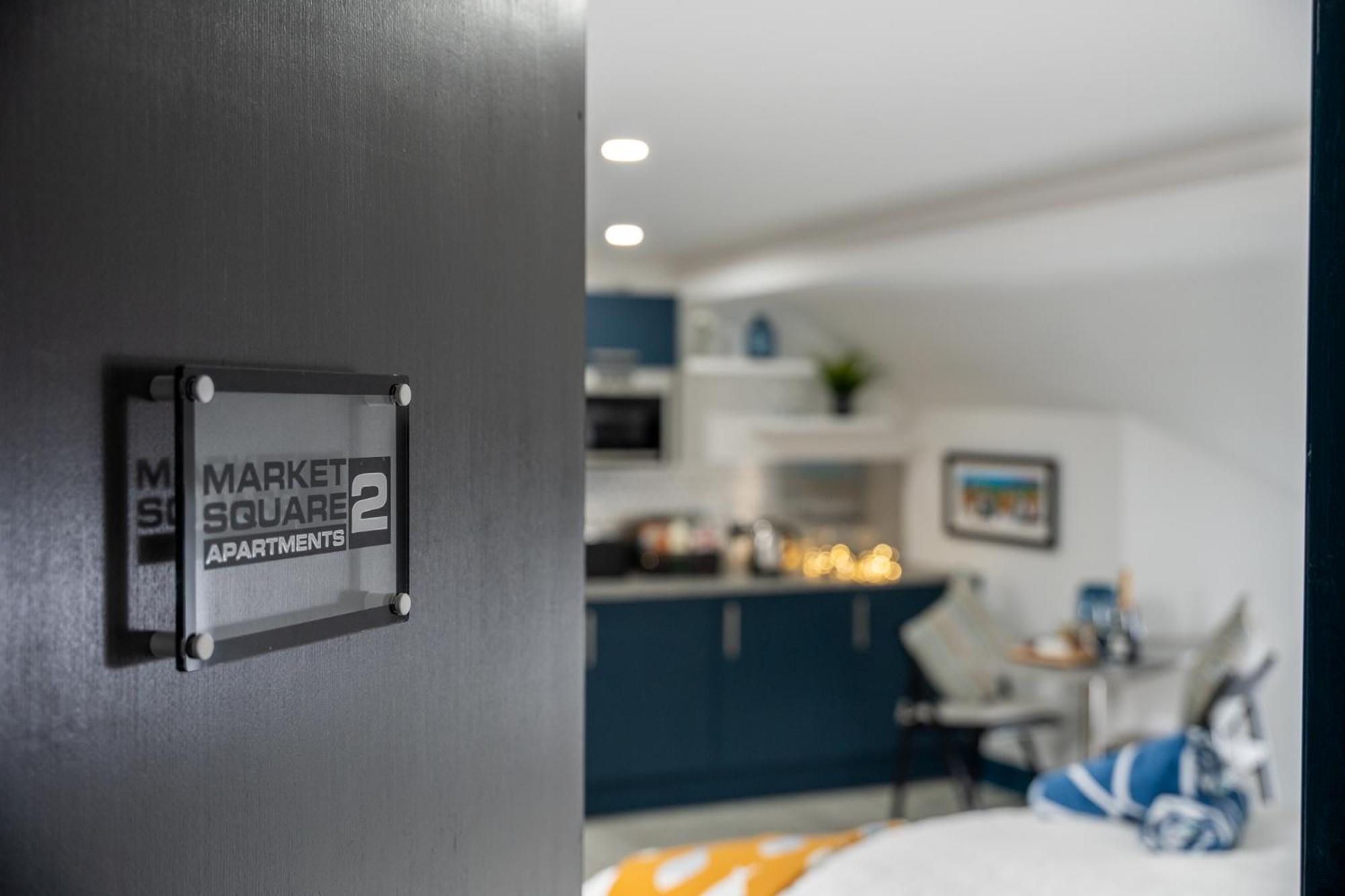 Market Square Apartments ブッシュミルズ エクステリア 写真