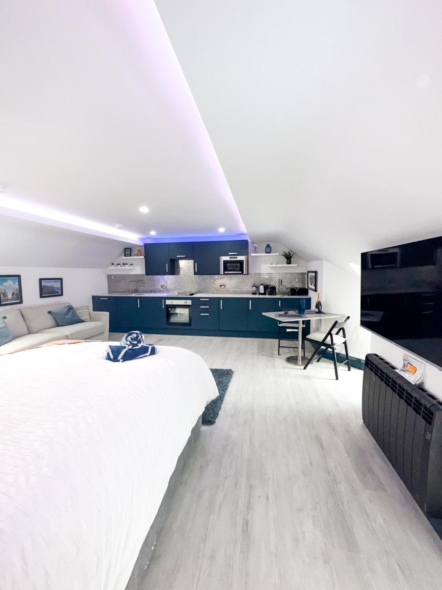 Market Square Apartments ブッシュミルズ エクステリア 写真