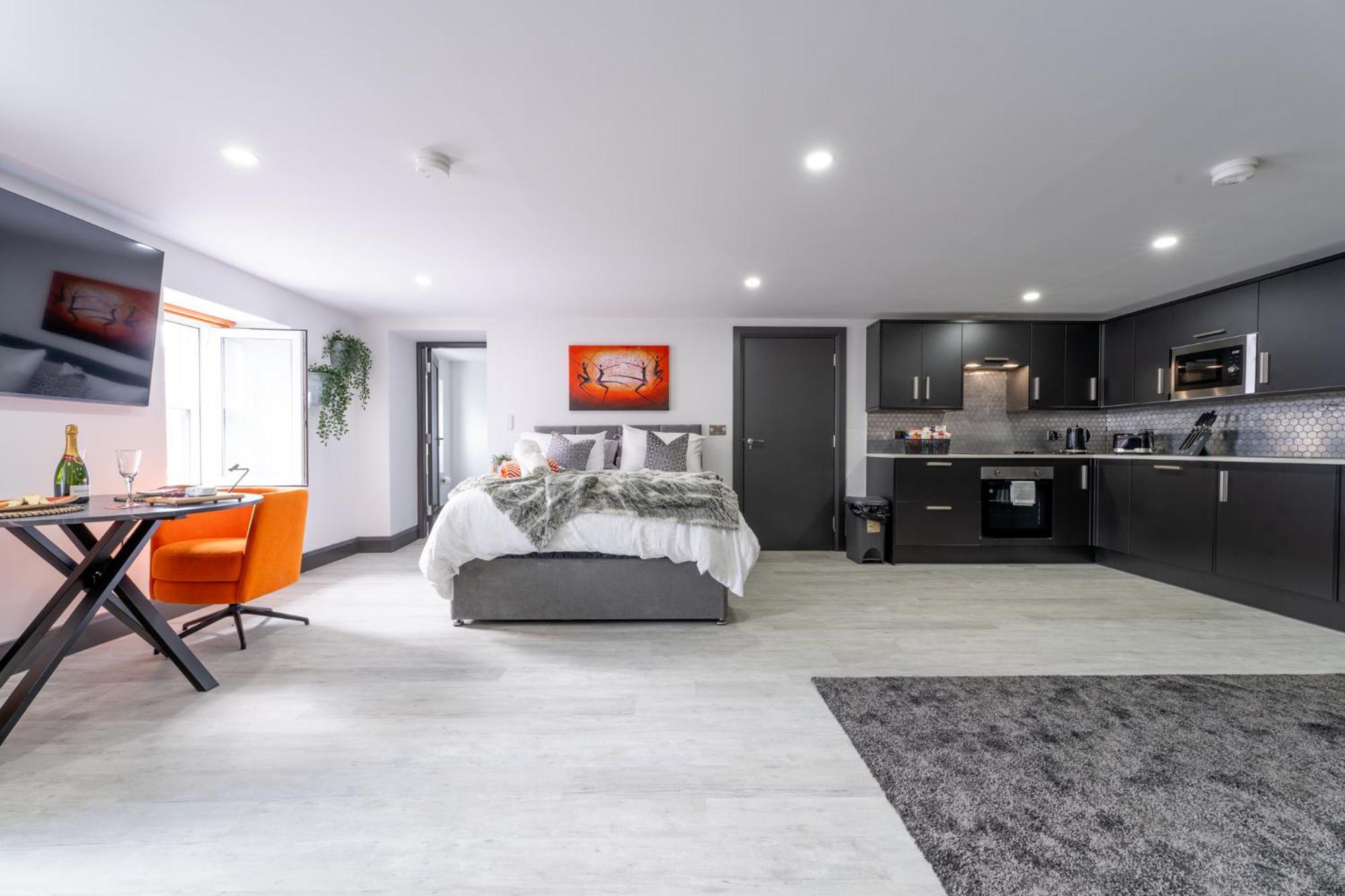 Market Square Apartments ブッシュミルズ エクステリア 写真