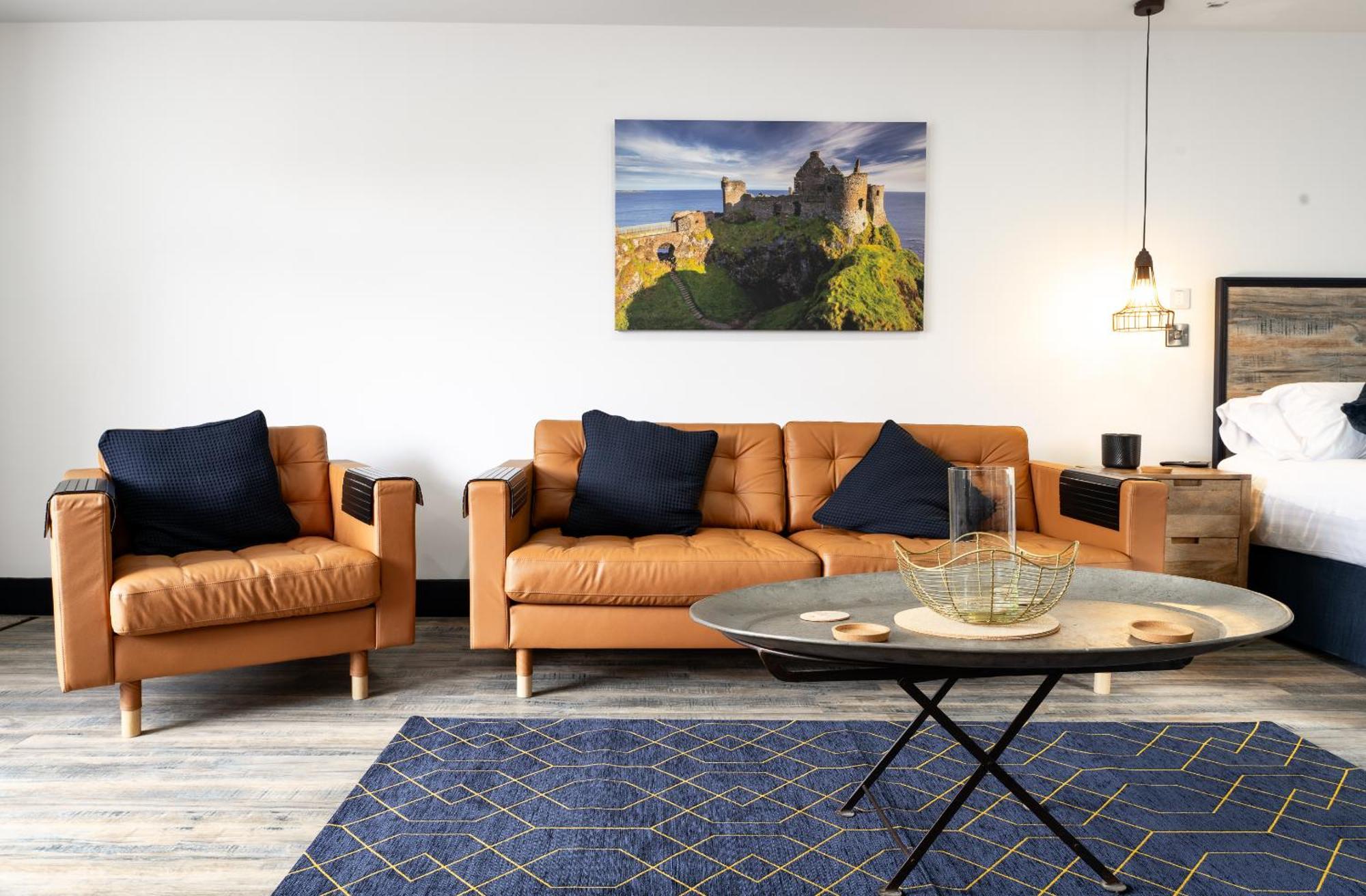 Market Square Apartments ブッシュミルズ エクステリア 写真